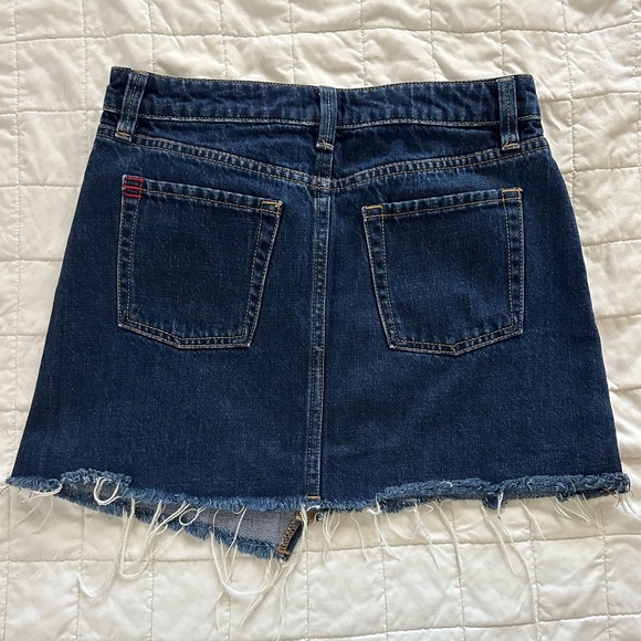 Dark raw hem denim skirt from Urban Outfitters - Picture 2 of 3